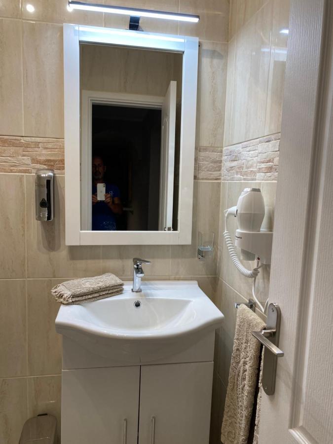 סן מיגל דה אבונה Juangy'S Apartments In Las Adelfas Golf Del Sur מראה חיצוני תמונה