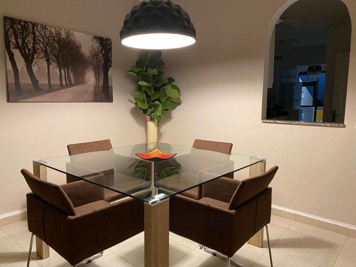 סן מיגל דה אבונה Juangy'S Apartments In Las Adelfas Golf Del Sur מראה חיצוני תמונה