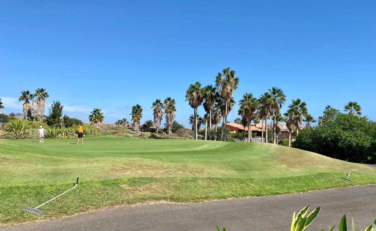 סן מיגל דה אבונה Juangy'S Apartments In Las Adelfas Golf Del Sur מראה חיצוני תמונה
